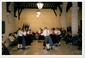 Auftritt in unserer Partnerstadt Clermont Auftritt in unserer Partnerstadt Clermont